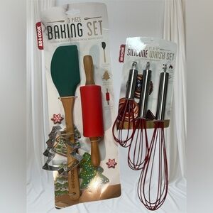 Baking and Whisk Christmas Set - Red and Green, NWT